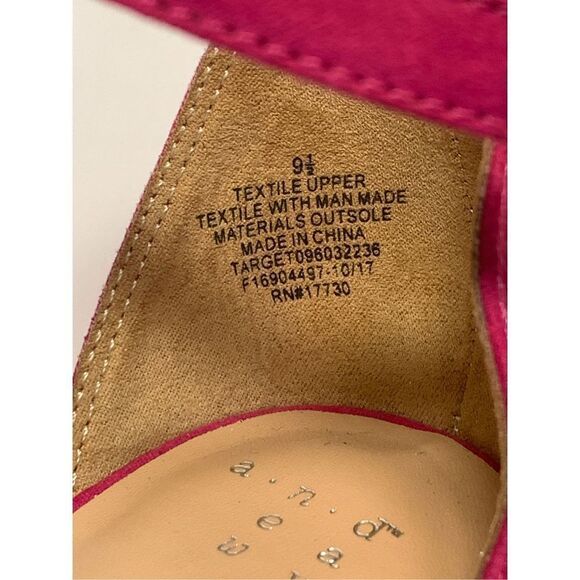 A new day faux suede, pink block heel size 9 1/2 - Picture 4 of 8